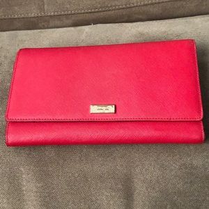 Kate Spade Travel Wallet
